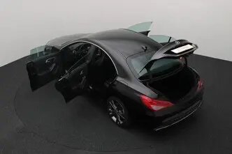 Mercedes-Benz CLA 180, 1.6, 90 kW, бензин, автомат, передний привод