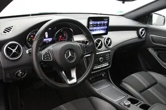 Mercedes-Benz CLA 180, 1.6, 90 kW, бензин, автомат, передний привод