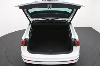 Volkswagen Tiguan, 2.0, 132 kW, bensiin, automaat, nelikvedu