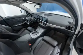 BMW 318, 2.0, 115 kW, bensiin, automaat, tagavedu