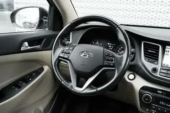 Hyundai Tucson, 2.0, 136 kW, diisel, automaat, nelikvedu