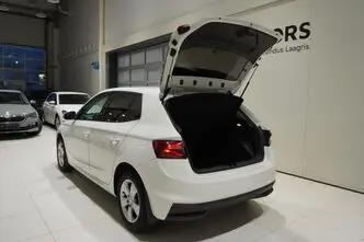 Škoda Fabia, 1.0, 70 kW, бензин, механическая, передний привод