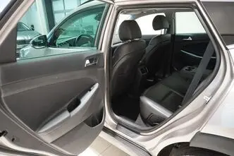 Hyundai Tucson, 1.6, 130 kW, бензин, автомат, полный привод