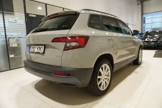 Škoda Karoq, 2.0, 110 kW, дизель, автомат, полный привод