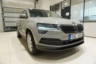 Škoda Karoq, 2.0, 110 kW, дизель, автомат, полный привод