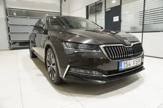 Škoda Superb, 2.0, 200 kW, бензин, автомат, полный привод