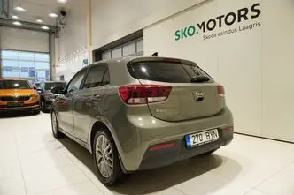 Kia Rio, 1.4, 73 kW, bensiin, automaat, esivedu