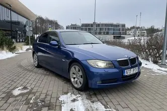 BMW 325, 3.0, 145 kW, дизель, автомат, задний привод