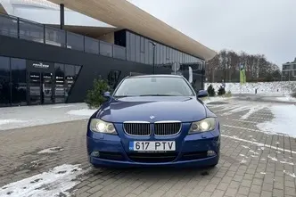 BMW 325, 3.0, 145 kW, дизель, автомат, задний привод
