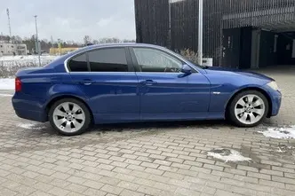 BMW 325, 3.0, 145 kW, дизель, автомат, задний привод