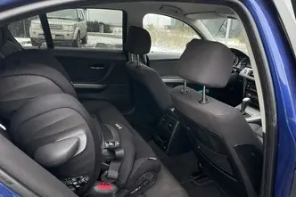BMW 325, 3.0, 145 kW, дизель, автомат, задний привод
