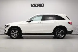 Mercedes-Benz GLC 300, 2.0, 143 kW, plug-in hybrid, automatic, four-wheel drive