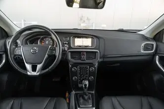 Volvo V40, 2.0, 90 kW, bensiin, automaat, esivedu