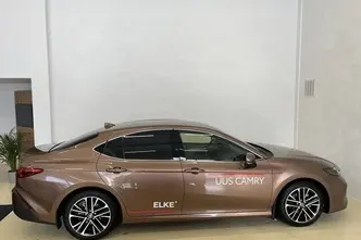 Toyota Camry, 2.5, 137 kW, hübriid, automaat, esivedu