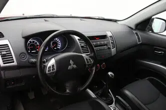 Mitsubishi Outlander, 2.4, 125 kW, bensiin, manuaal, nelikvedu