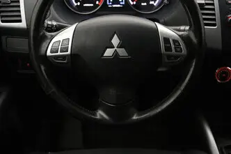 Mitsubishi Outlander, 2.4, 125 kW, bensiin, manuaal, nelikvedu