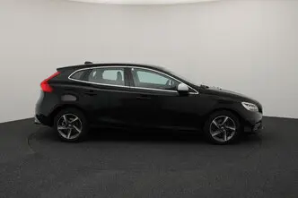 Volvo V40, 2.0, 110 kW, дизель, механическая, передний привод