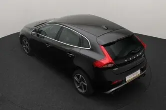 Volvo V40, 2.0, 110 kW, дизель, механическая, передний привод