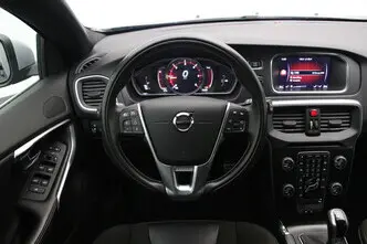 Volvo V40, 2.0, 110 kW, дизель, механическая, передний привод