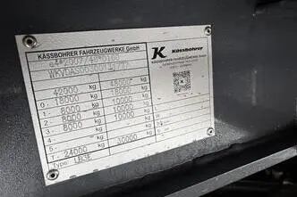 Kässbohrer Lowbed LB3E + STEERING + LIFTING AXLE