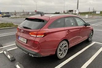 Hyundai i30, 1.5, 117 kW, hybrid, automatic, front-wheel drive