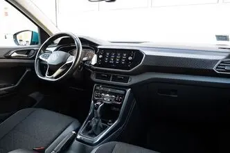 Volkswagen T-Cross, 2.0, 110 kW, бензин, автомат, передний привод