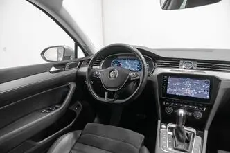 Volkswagen Passat, 2.0, 110 kW, bensiin, automaat, esivedu