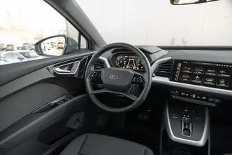 Audi Q4 e-tron, 210 kW, elekter, automaat, tagavedu