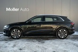 Audi e-tron, 300 kW, elekter, automaat, nelikvedu