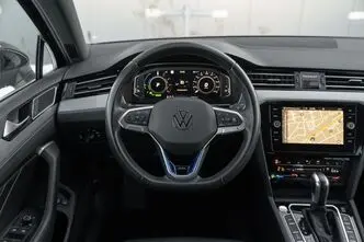 Volkswagen Passat, 1.0, 160 kW, pistikhübriid, automaat, esivedu