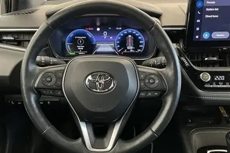 Toyota Corolla, 1.8, 72 kW, гибрид, автомат, передний привод