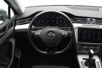 Volkswagen Passat, 1.6, 88 kW, diisel, automaat, esivedu