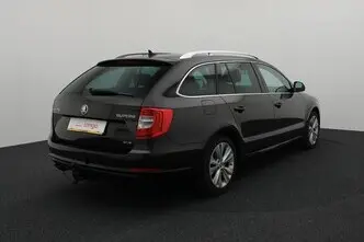 Škoda Superb, 2.0, 103 kW, diesel, manual, four-wheel drive