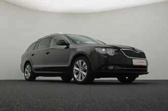 Škoda Superb, 2.0, 103 kW, diesel, manual, four-wheel drive