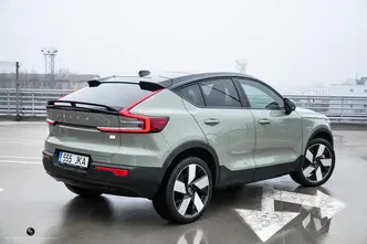 Volvo C40, 160 kW, электричество, автомат, полный привод