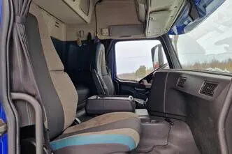 Volvo FM330 4X2, 250 kW, diisel, automaat