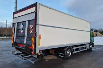Volvo FL250 4X2 lifting box, 188 kW, diesel, automatic