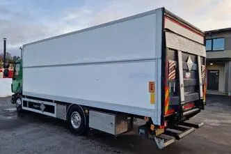 Volvo FL250 4X2 lifting box, 188 kW, diesel, automatic