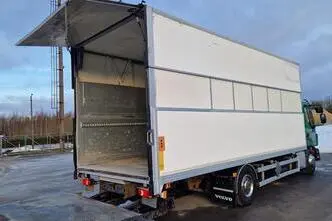 Volvo FL250 4X2 lifting box, 188 kW, diesel, automatic