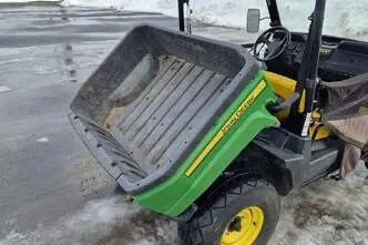John Deere GATOR XUV 550 4X4, bensiin, automaat