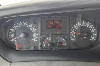 Iveco Daily, 2.3, 85 kW, diisel, manuaal, tagavedu