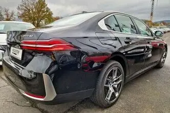 BMW i5, 250 kW, elekter, automaat, tagavedu