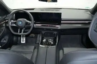 BMW i5, 290 kW, elekter, automaat, nelikvedu