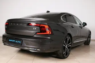 Volvo S90, 2.0, 183 kW, hybrid, automatic, four-wheel drive