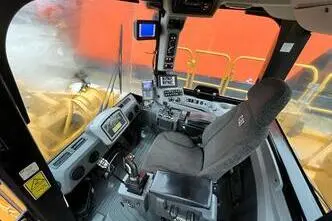 Caterpillar 988 K, 393 kW, дизель