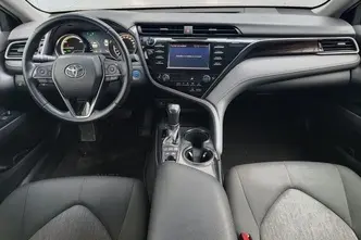 Toyota Camry, 2.5, 131 kW, hübriid, automaat, esivedu