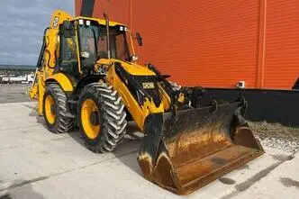 JCB 4CX PRO, 4.8, 81 kW, diesel, four-wheel drive