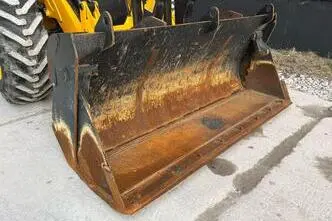 JCB 4CX PRO, 4.8, 81 kW, diesel, four-wheel drive