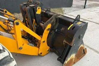 JCB 4CX PRO, 4.8, 81 kW, diesel, four-wheel drive