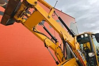 JCB 4CX PRO, 4.8, 81 kW, diesel, four-wheel drive